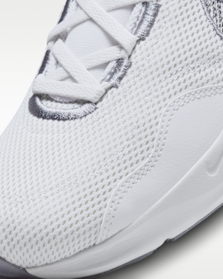 Reviews: Nike Legend Essential 3 Next Nature Men's Workout Shoes
